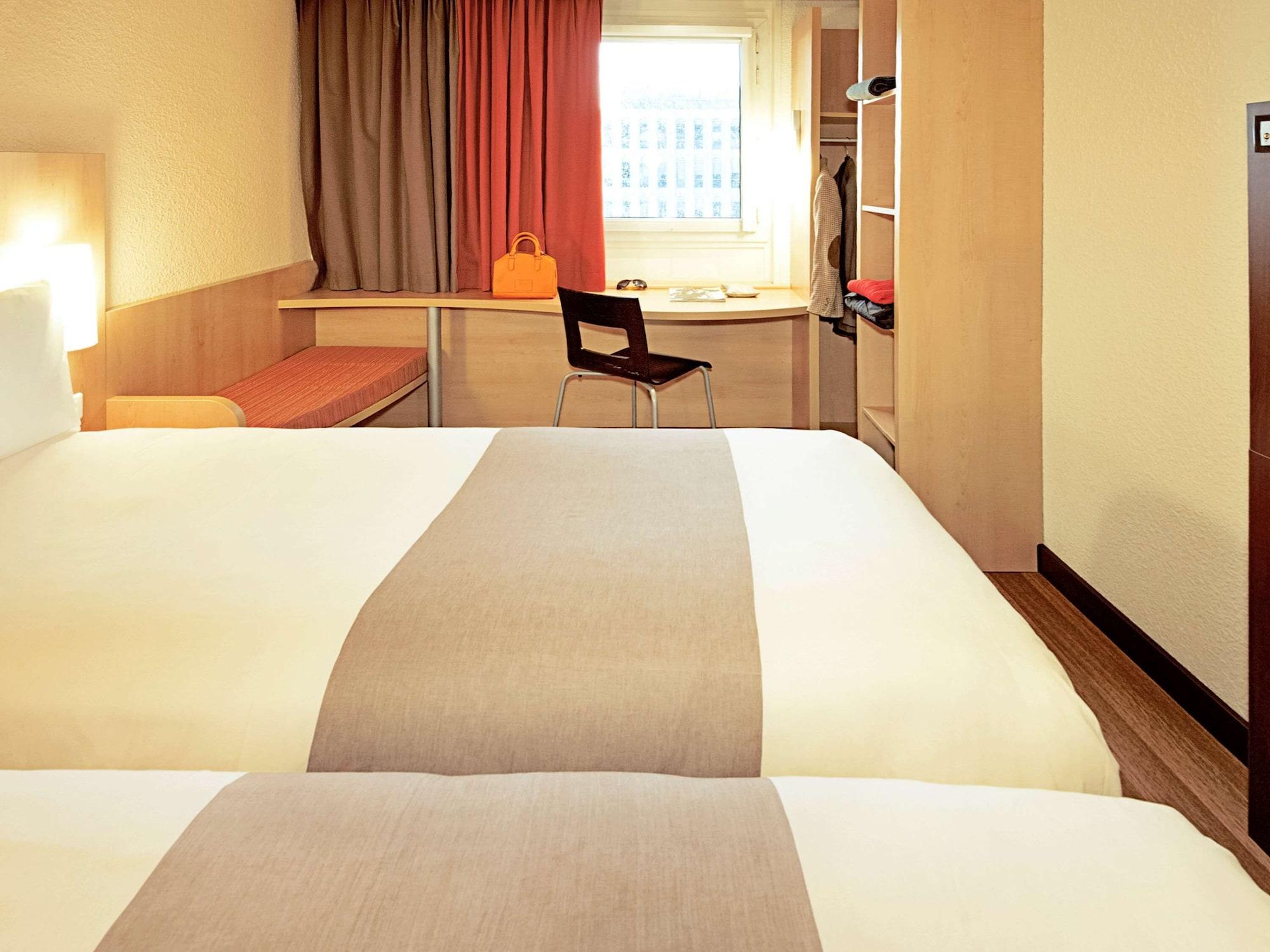 Ibis Hotel Friedrichshafen Airport Messe Dış mekan fotoğraf