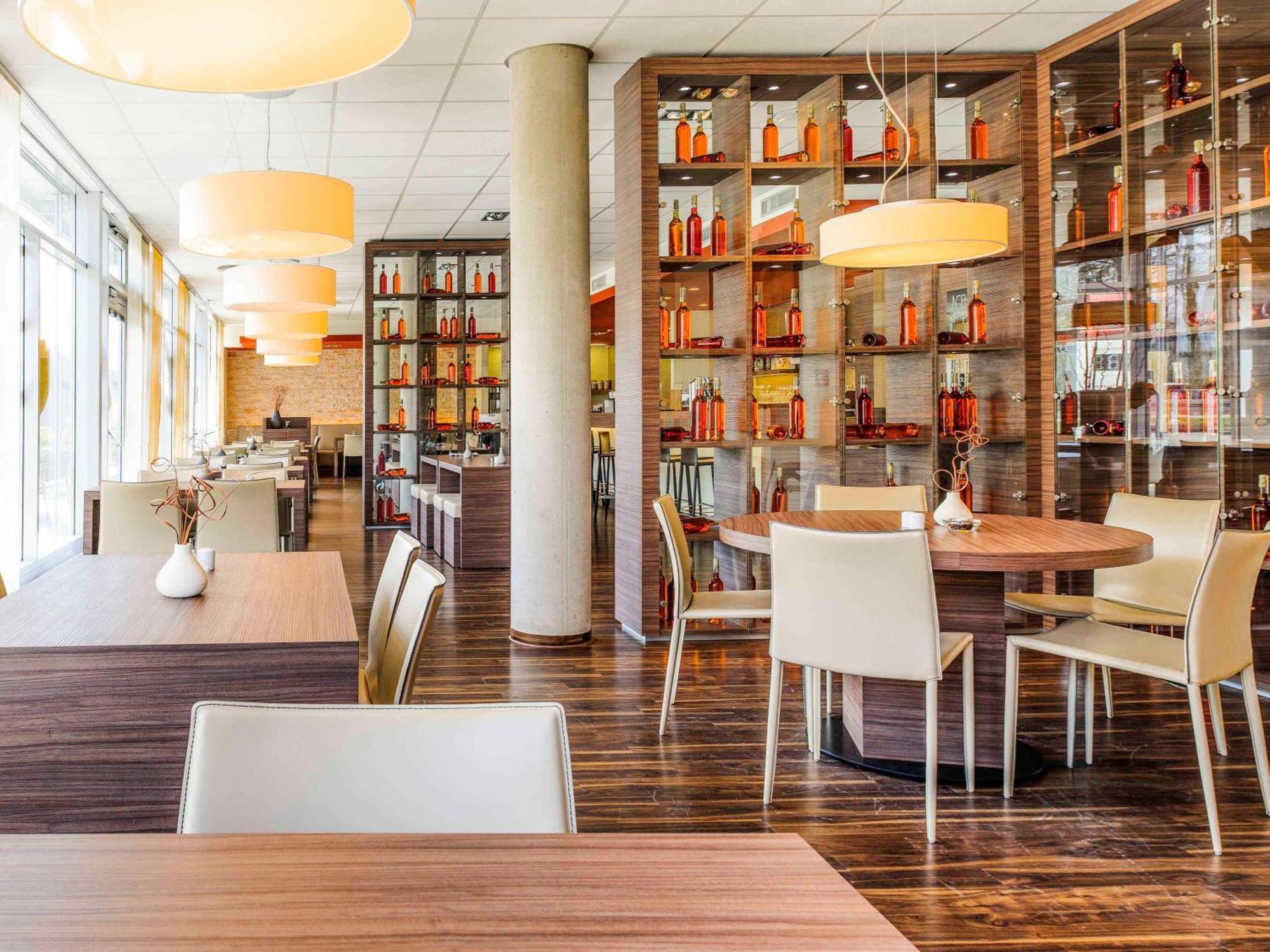 Ibis Hotel Friedrichshafen Airport Messe Dış mekan fotoğraf